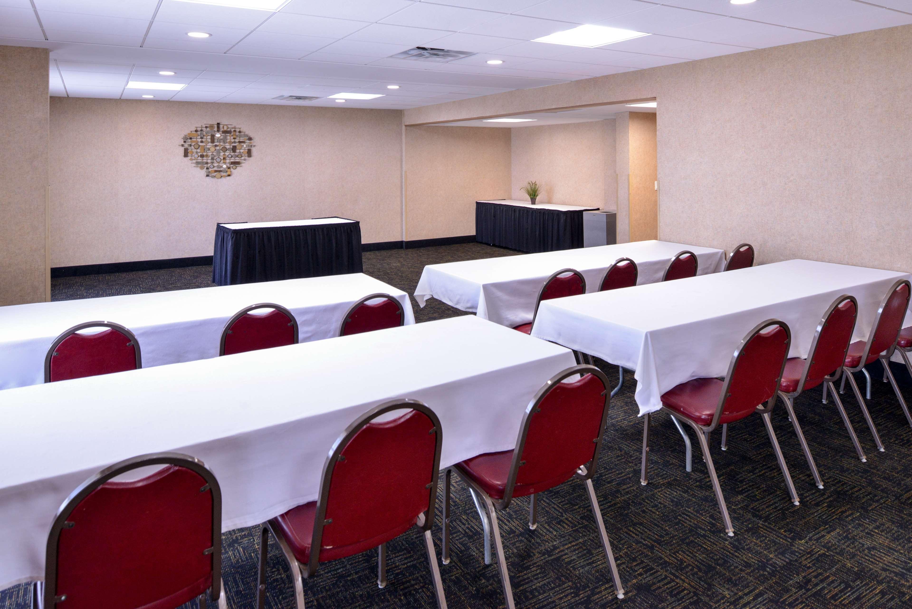 Best Western Plus Midwest Inn Omaha Ngoại thất bức ảnh
