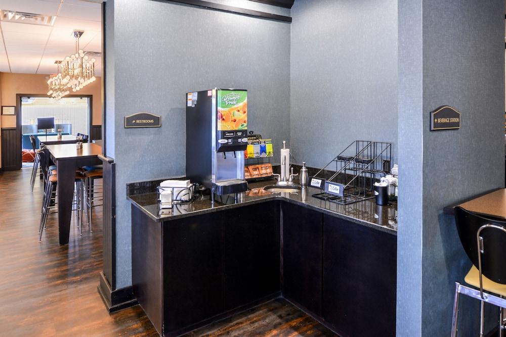 Best Western Plus Midwest Inn Omaha Ngoại thất bức ảnh