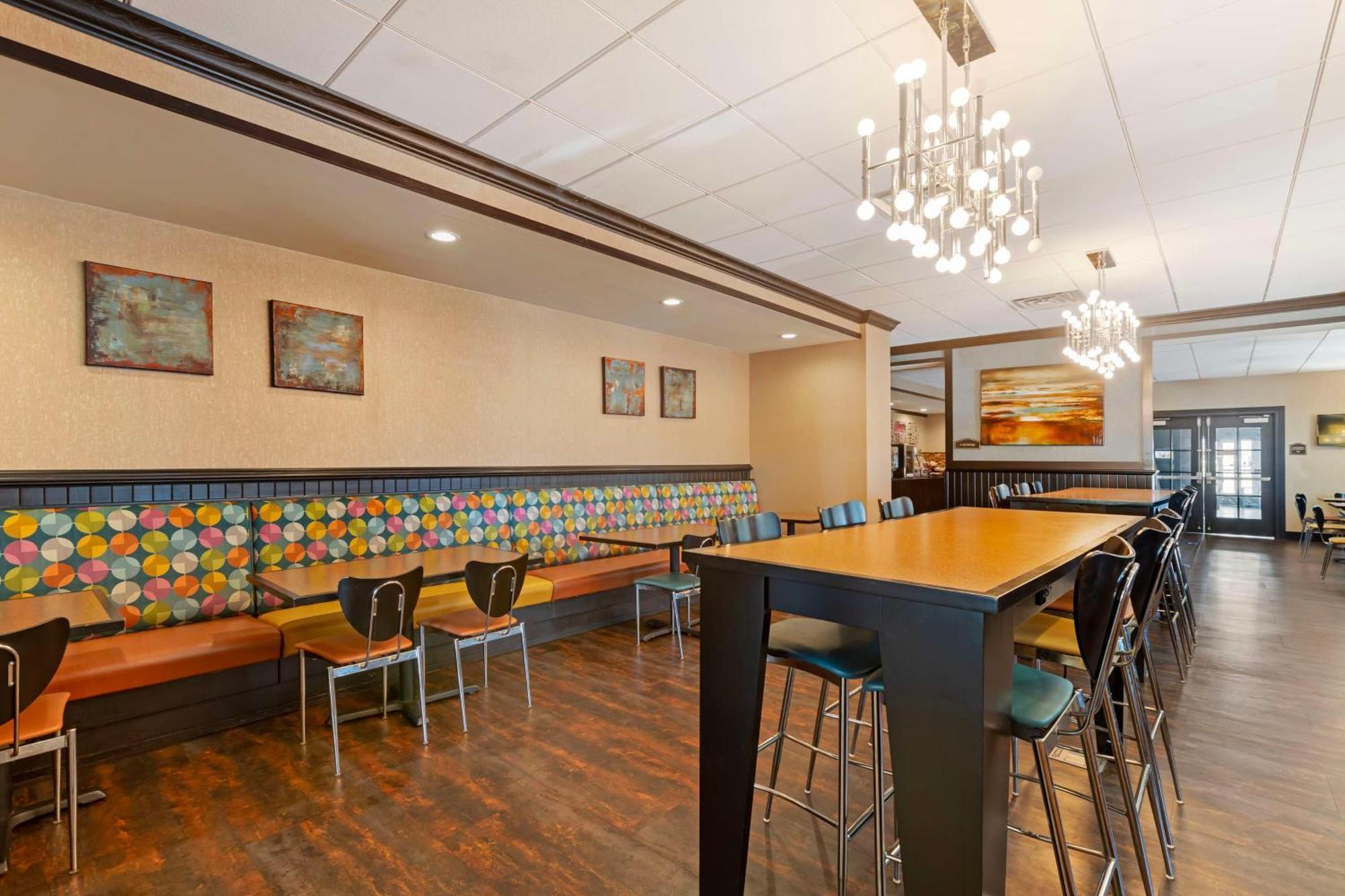 Best Western Plus Midwest Inn Omaha Ngoại thất bức ảnh